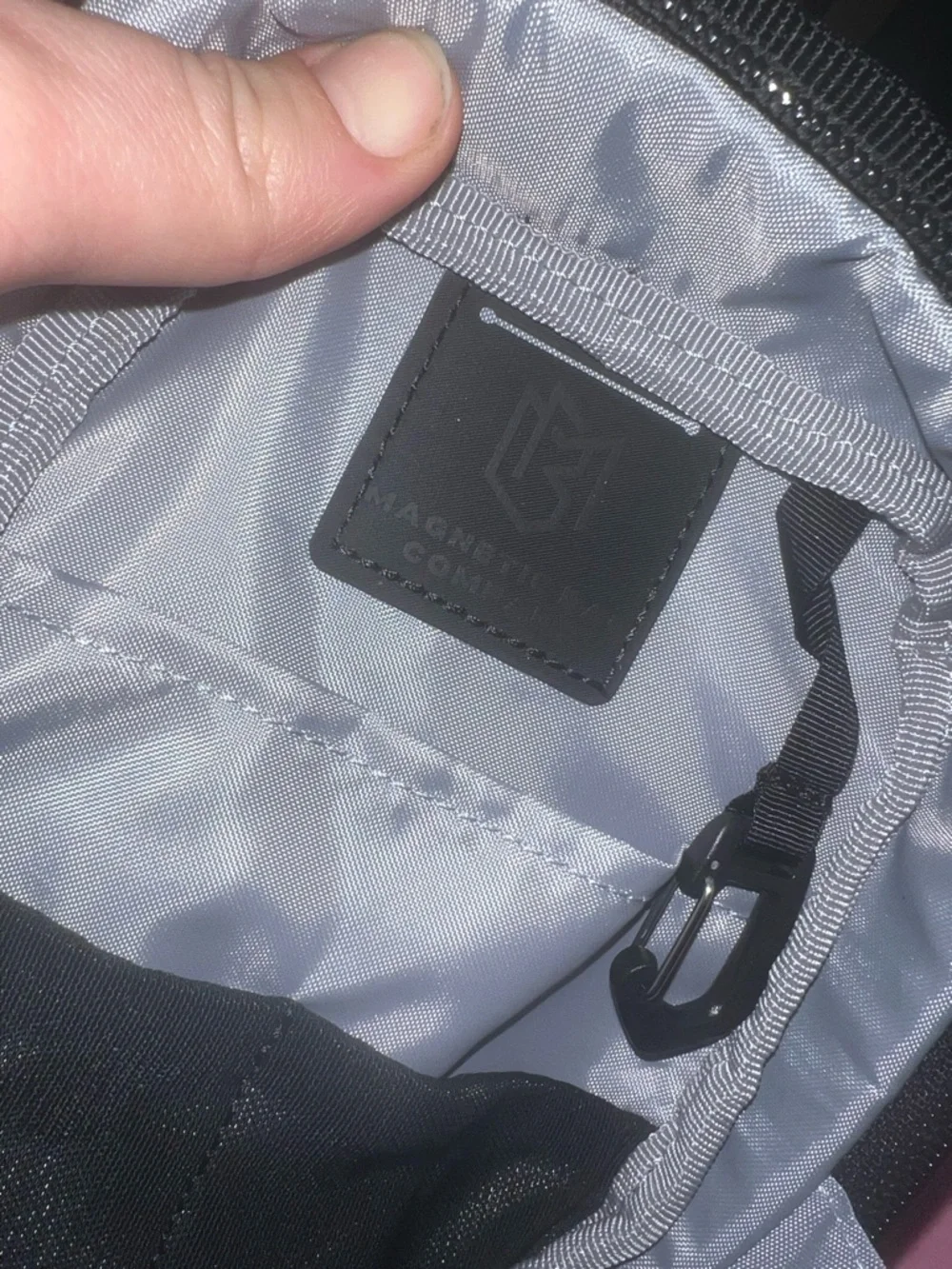 MAGNETIC CROSSBODY BAG - Picture 5 of 10